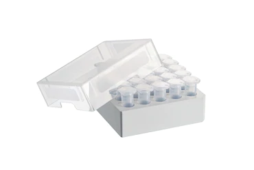 艾本德儲存盒 5 × 5, 可放置 25  個試管，5  mL，4  件，高 64  mm，2.5  英寸，聚丙烯材料，可耐受最低 -86  °C，可高溫高壓滅菌，帶蓋子并具有數(shù)字字母標(biāo)識